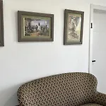 Nv Airport Hostel