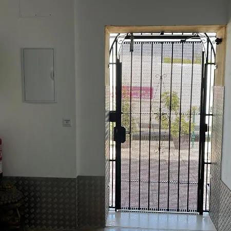 Nv Airport Hostel
