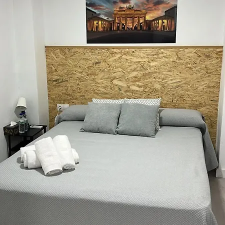 Nv *