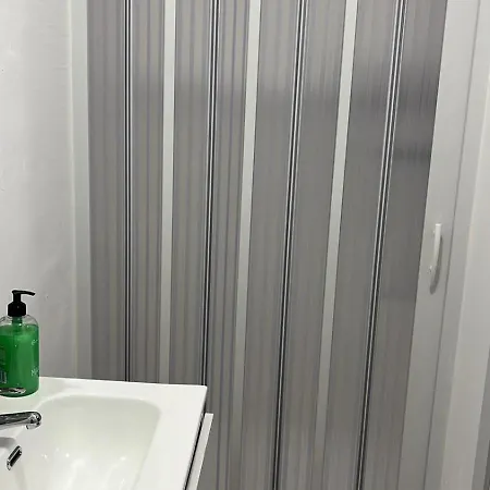 Nv Airport מאלגה